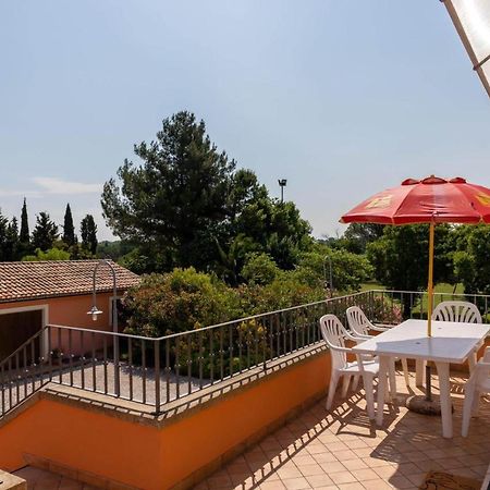 Villa Martina Fano Bagian luar foto