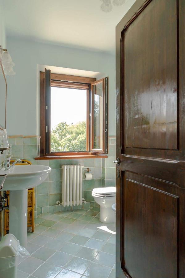 Villa Martina Fano Bagian luar foto